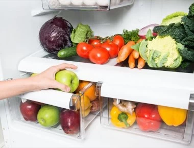 Μην βάλεις ποτέ αυτό το τρόφιμο δίπλα σε άλλα στο ψυγείο